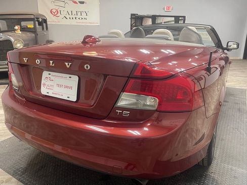 Used 2011 Volvo C70 T5 w/ Convenience Pkg FWD image 9
