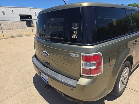 Used 2012 Ford Flex SE FWD image 5