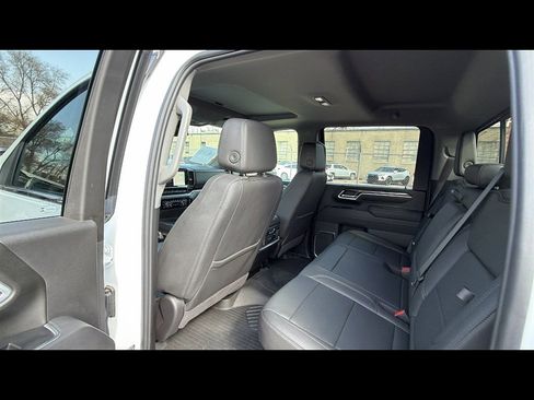 Used 2025 Chevrolet Silverado 3500 LTZ w/ LTZ Plus Package image 23