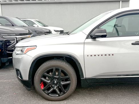 Used 2020 Chevrolet Traverse Premier w/ Redline Edition image 9