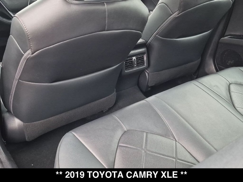 Used 2019 Toyota Camry XLE w/ Navigation Package FWD image 30