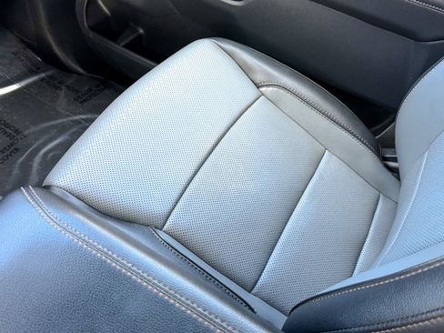 Certified 2022 Ford F150 Lightning Lariat image 35