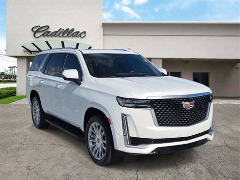 Used 2022 Cadillac Escalade Premium Luxury image 7