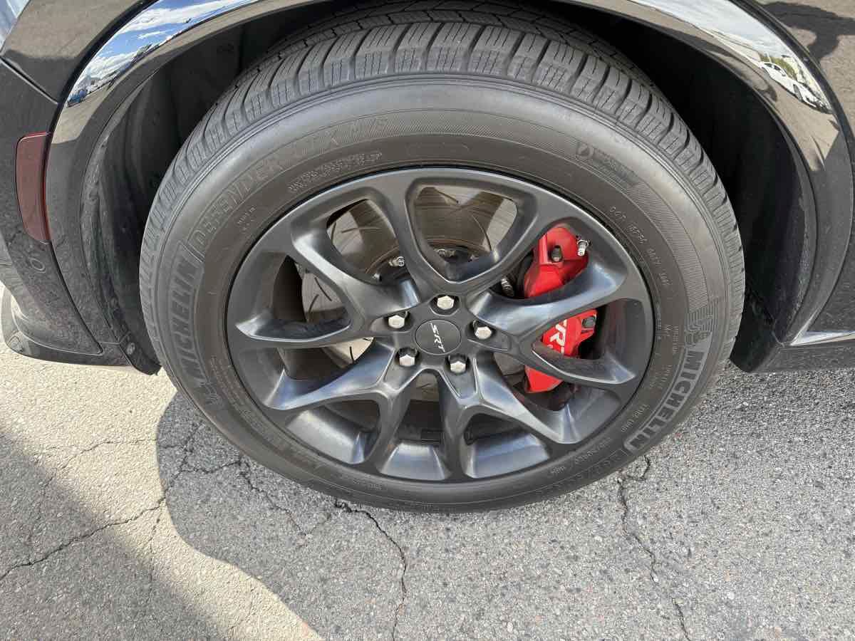 Used 2021 Dodge Durango SRT Hellcat w/ Technology Group AWD/4WD image 9