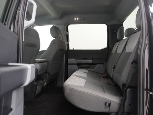 Used 2021 Ford F150 XLT image 19