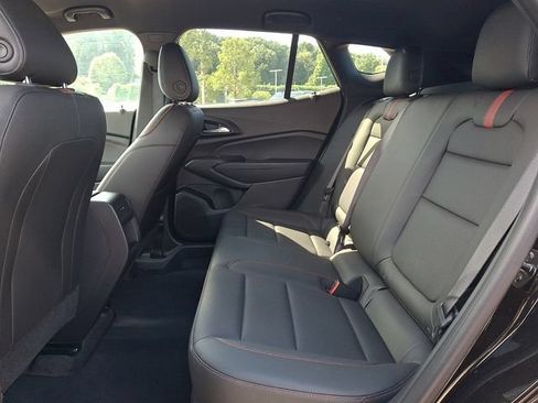 Used 2025 Chevrolet Trax RS w/ Driver Confidence Package FWD image 21