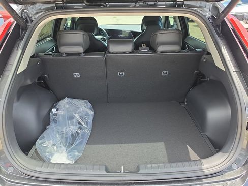 New 2026 Kia Niro FWD image 10