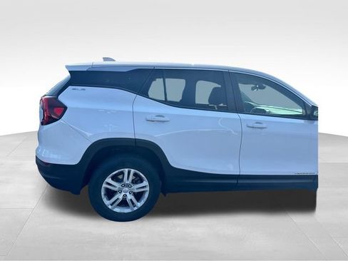 Certified 2024 GMC Terrain SLE AWD/4WD image 8