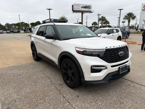 Used 2020 Ford Explorer ST w/ ST Street Pack AWD/4WD image 9