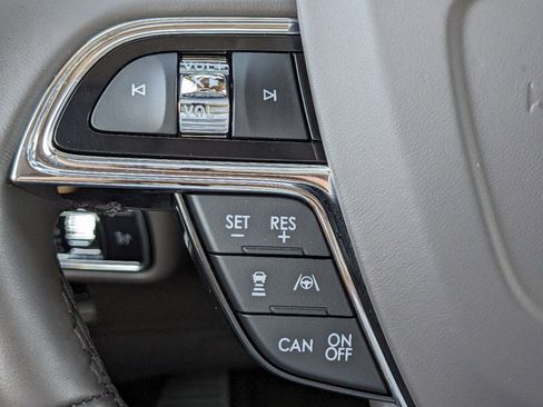 Used 2023 Lincoln Nautilus Reserve w/ Equipment Group 201A image 29