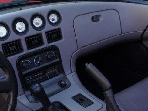 Used 1994 Dodge Viper RT/10 image 31