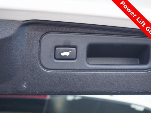 Used 2024 Honda Passport Black Edition image 11