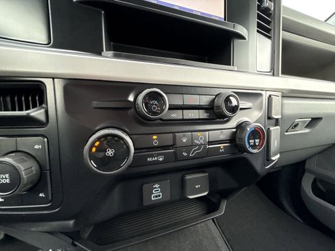 Used 2026 Ford F250 XL w/ STX Appearance Package image 22