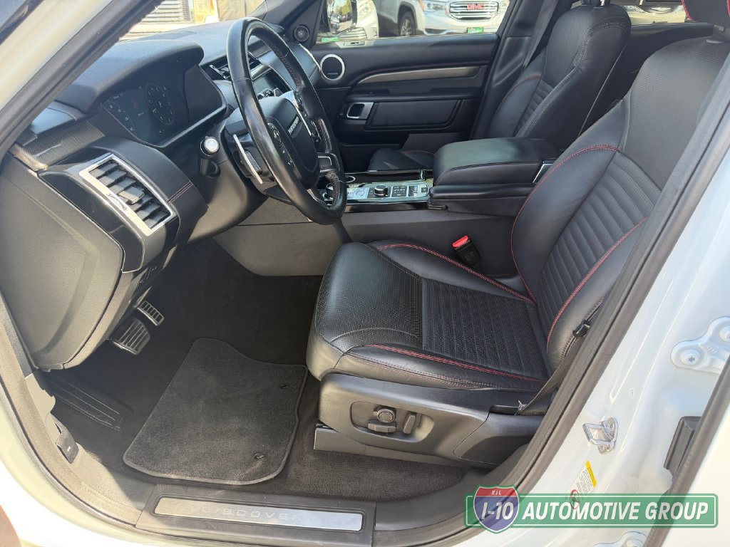 Used 2018 Land Rover Discovery HSE AWD/4WD image 14