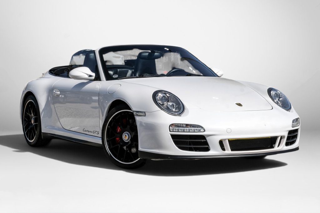 Used 2011 Porsche 911 Carrera GTS RWD image 6