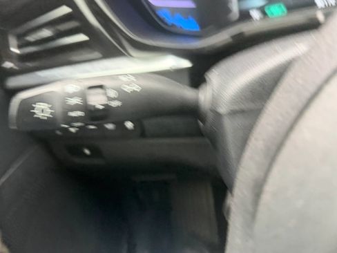 Used 2020 Kia Niro EX Premium FWD image 24