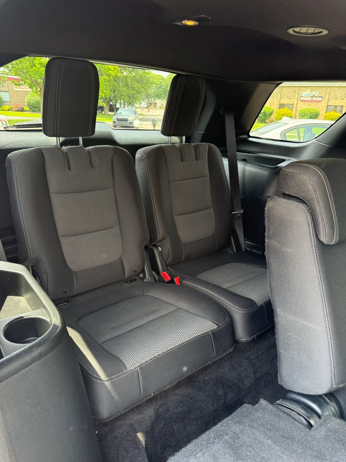 Used 2018 Ford Explorer XLT w/ Equipment Group 201A AWD/4WD image 21