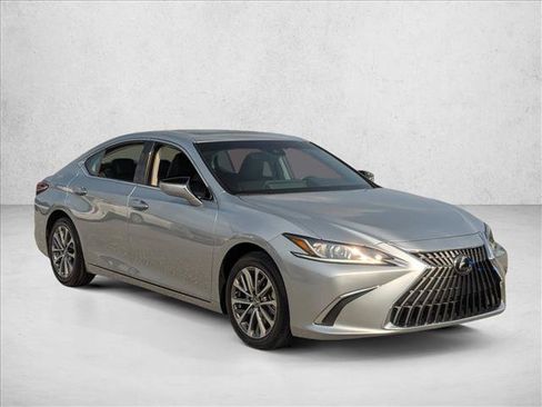 Used 2024 Lexus ES 350 w/ Accessory Package (Z1) FWD image 3