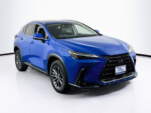 Used 2023 Lexus NX 350 AWD image 3