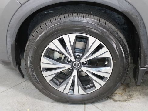 Used 2021 Nissan Rogue SV w/ Premium Package FWD image 53