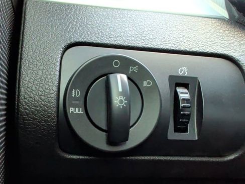 Used 2008 Ford Mustang GT RWD image 22