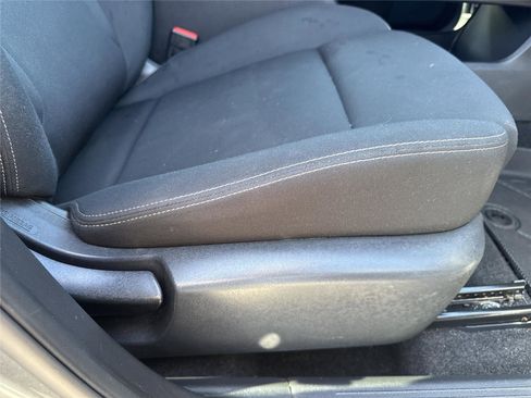 Used 2023 Nissan Rogue S FWD image 35