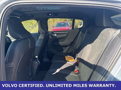 Certified 2023 Volvo C40 P8 Recharge Ultimate image 16