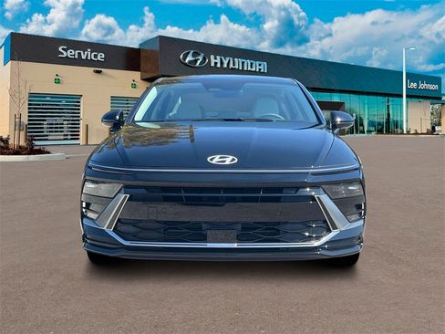 New 2025 Hyundai Sonata SEL image 12