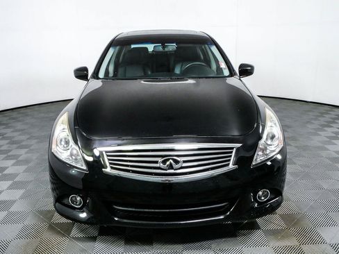 Used 2015 INFINITI Q40 w/ Moonroof Package RWD image 25