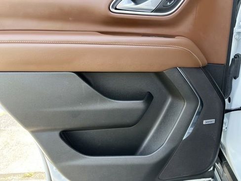 Used 2024 Chevrolet Tahoe High Country w/ Advanced Technology Package image 24