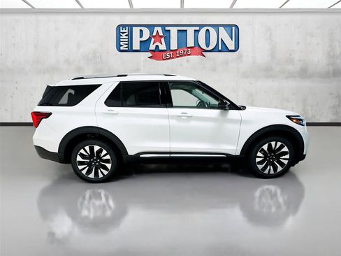 New 2026 Ford Explorer Platinum w/ LUX Leather Package AWD/4WD image 8