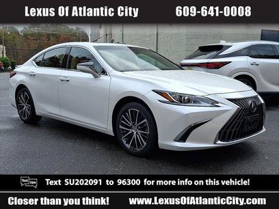 Certified 2025 Lexus ES 350 w/ Premium Package