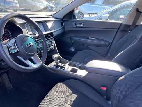 Used 2019 Kia Optima LX FWD image 5