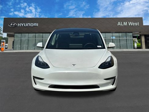 Used 2023 Tesla Model 3 Standard Range RWD image 2