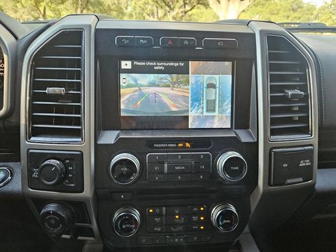 Used 2017 Ford F150 Lariat w/ Equipment Group 502A Luxury image 36