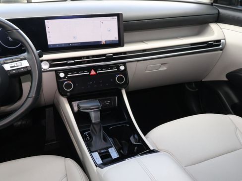 Used 2025 Hyundai Tucson SEL image 11