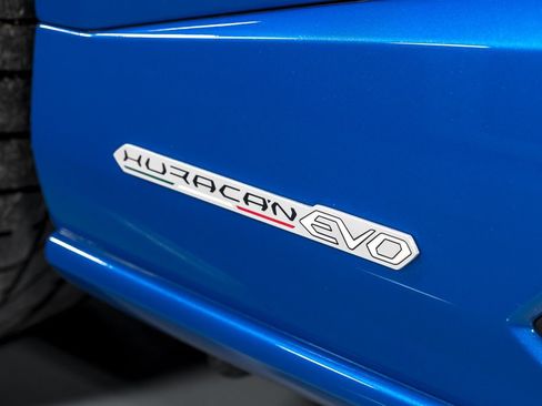Used 2023 Lamborghini Huracan EVO AWD/4WD image 55