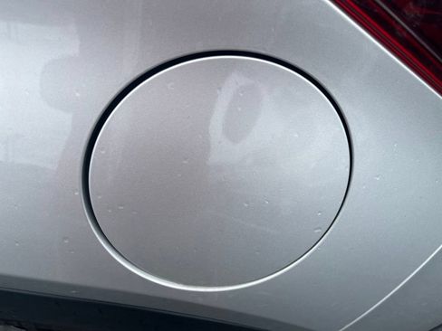 Used 2020 Nissan Kicks SR w/ SR Premium Package FWD image 18