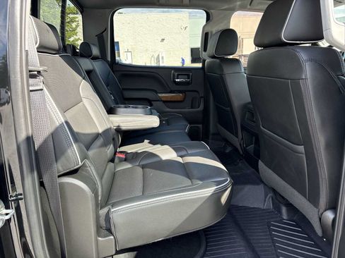 Used 2019 Chevrolet Silverado 2500 High Country w/ Duramax Plus Package AWD/4WD image 25