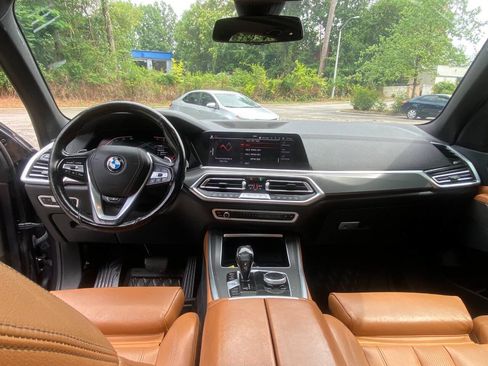 Used 2019 BMW X5 xDrive40i w/ Premium Package 2 AWD/4WD image 50