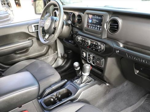 Used 2023 Jeep Wrangler Sport S image 11