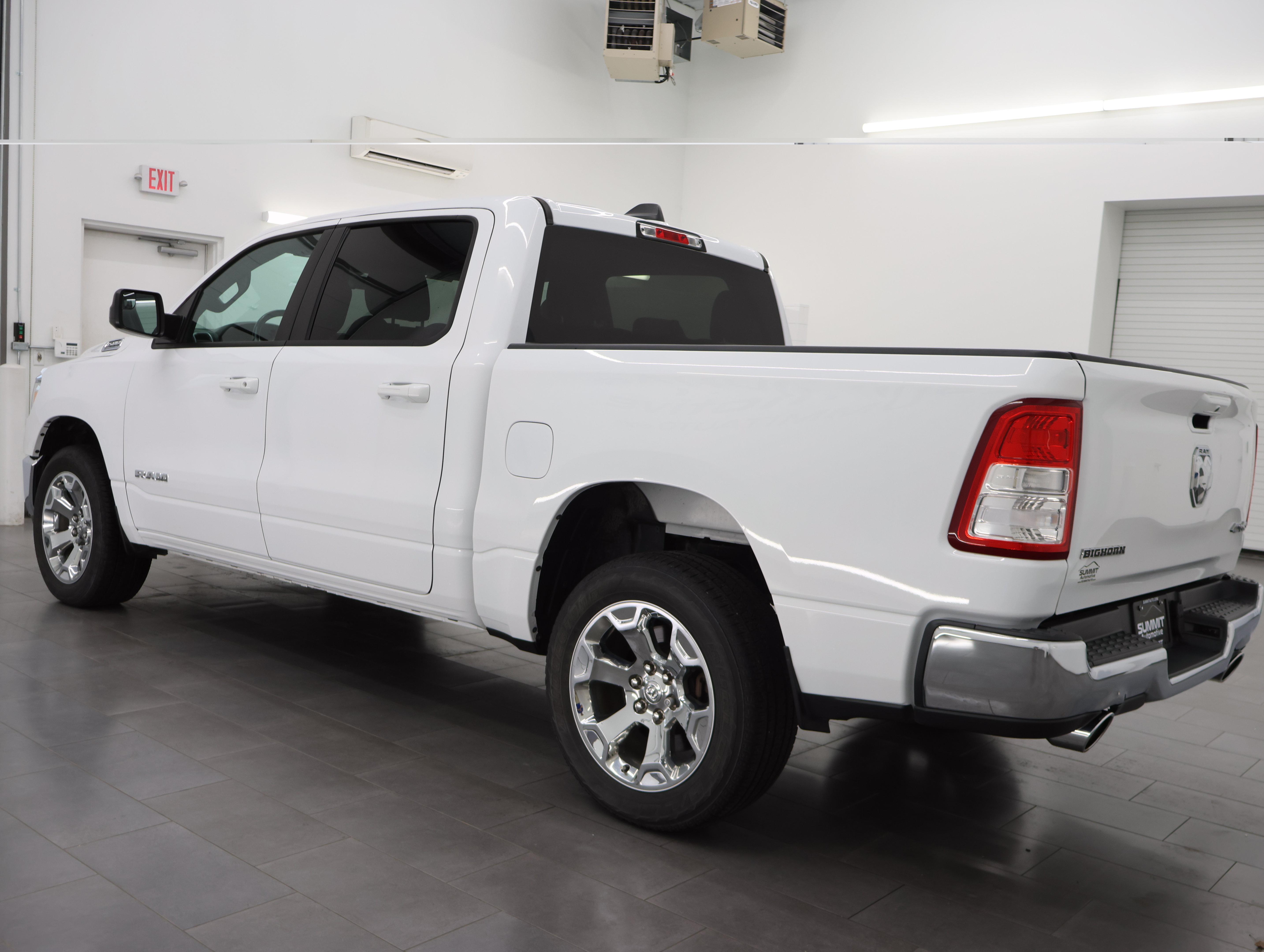 Used 2022 RAM 1500 Big Horn AWD/4WD image 6