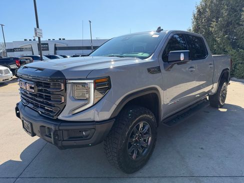 Used 2024 GMC Sierra 1500 AT4X image 7