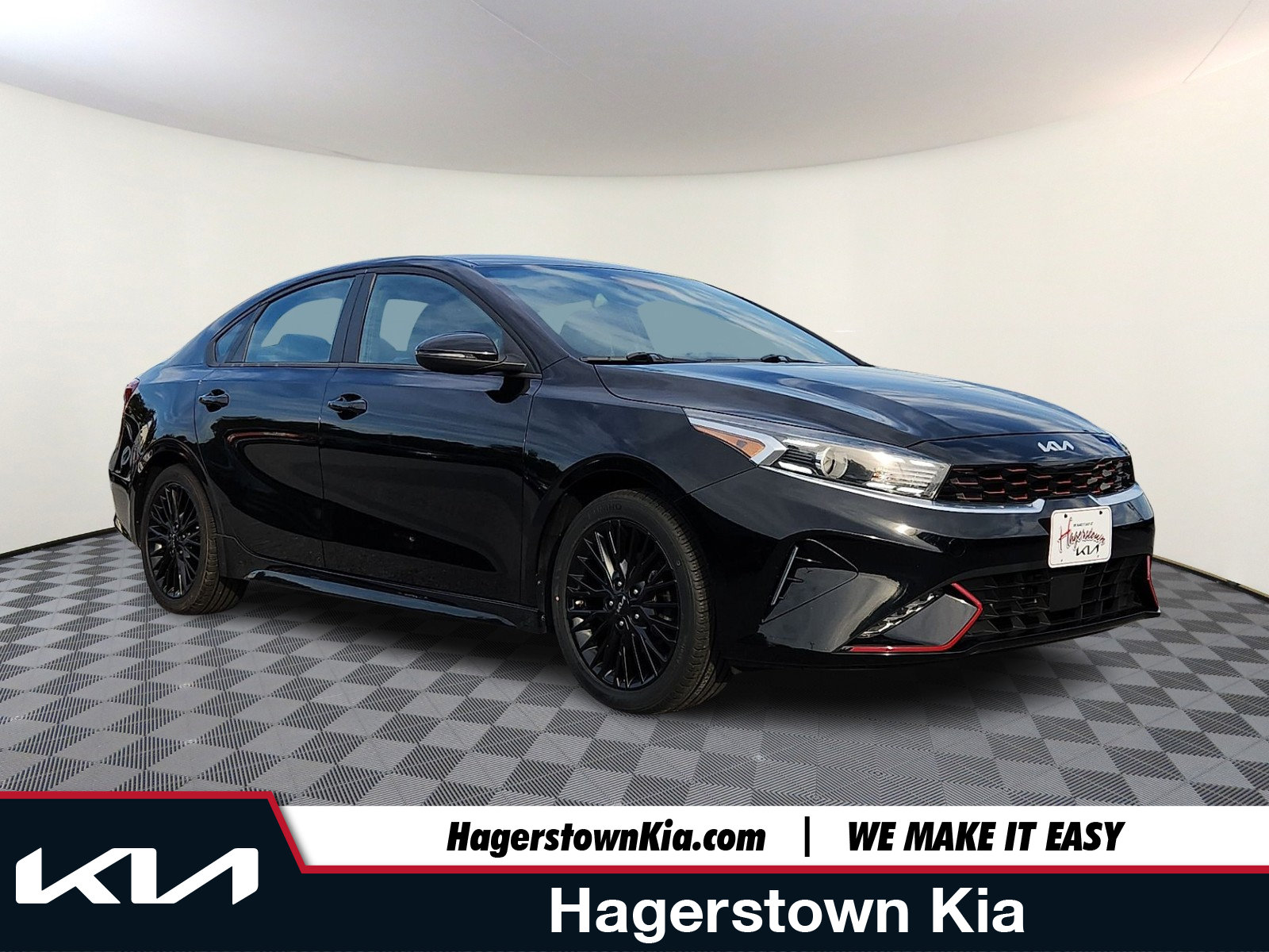 Used 2023 Kia Forte GT-Line w/ GT-Line Technology Package FWD image 1