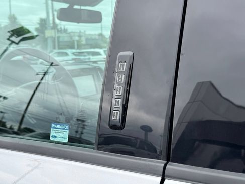 Used 2020 Ford F150 XLT w/ Equipment Group 302A Luxury AWD/4WD image 47