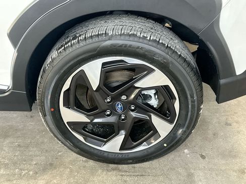 New 2026 Subaru Crosstrek 2.5i Limited AWD/4WD image 11
