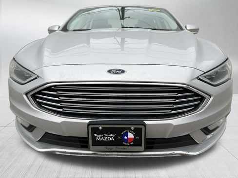 Used 2017 Ford Fusion Titanium FWD image 2
