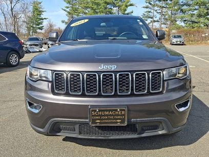 Used 2021 Jeep Grand Cherokee Laredo