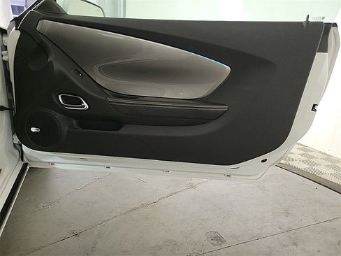 Used 2011 Chevrolet Camaro SS w/ RS Package image 20