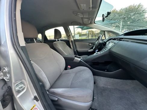 Used 2014 Toyota Prius Three FWD image 24